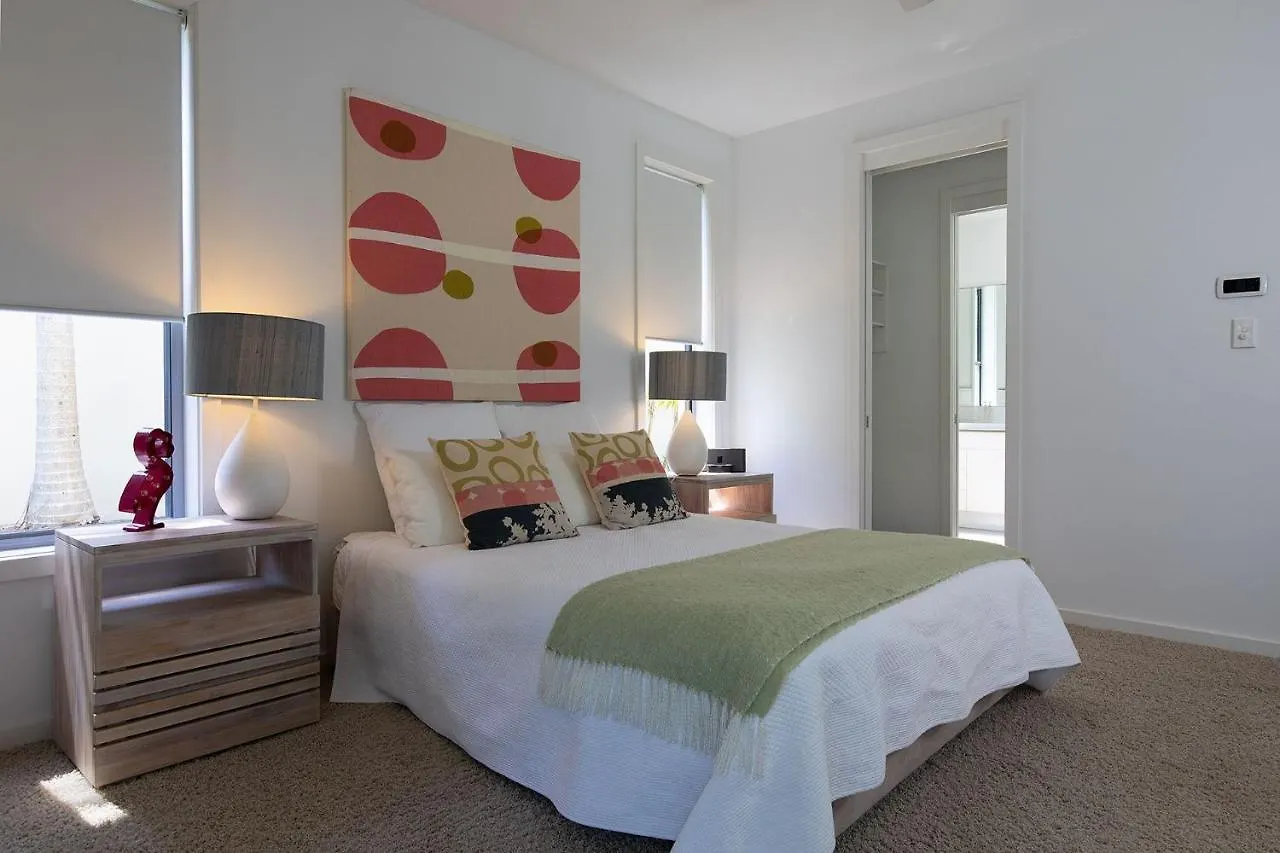 Yaroomba Beach House Holiday home